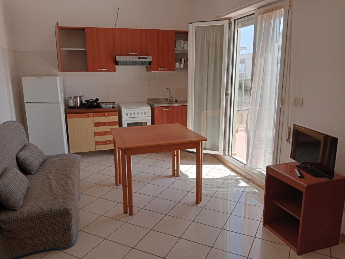 Appartamenti Carlotta Rimini Buitenkant foto
