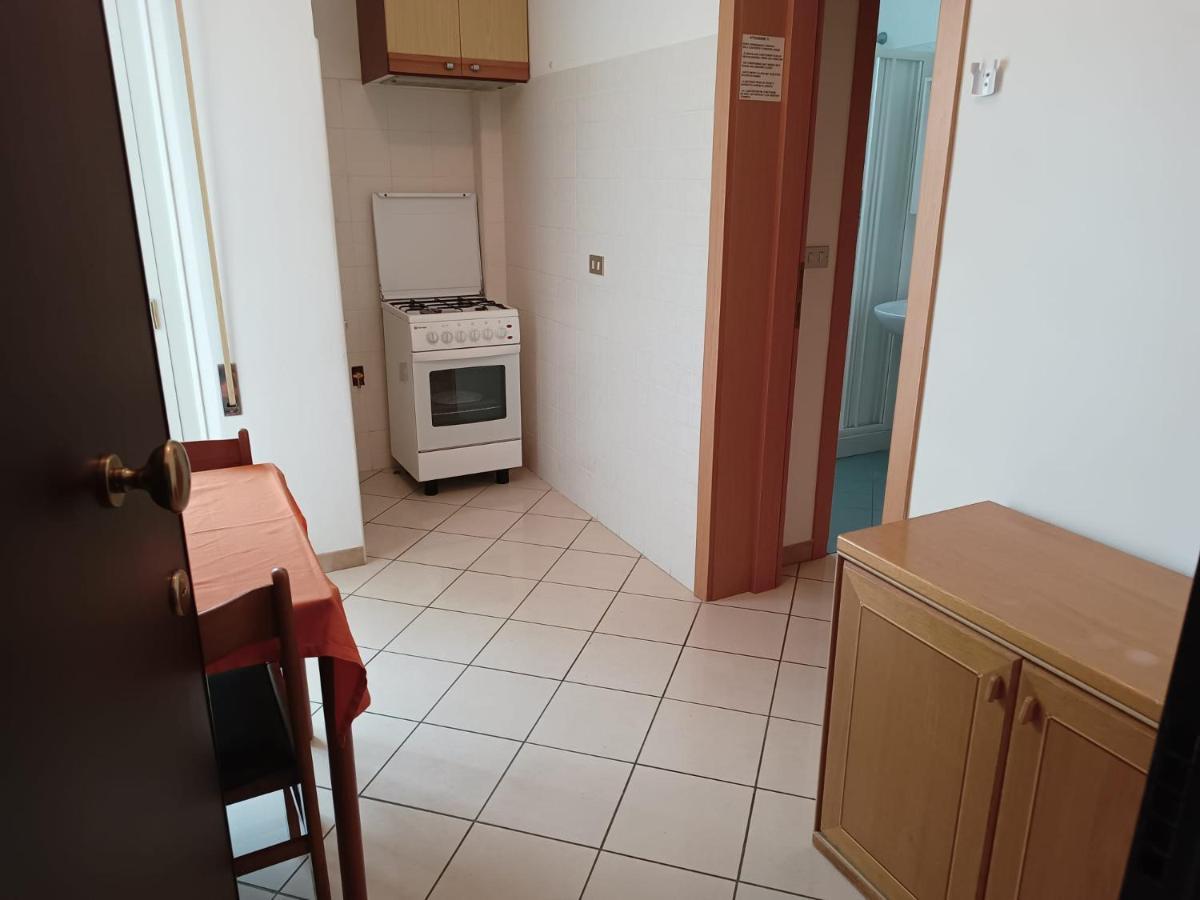 Appartamenti Carlotta Rimini Buitenkant foto