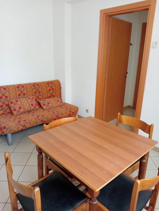 Appartamenti Carlotta Rimini Buitenkant foto