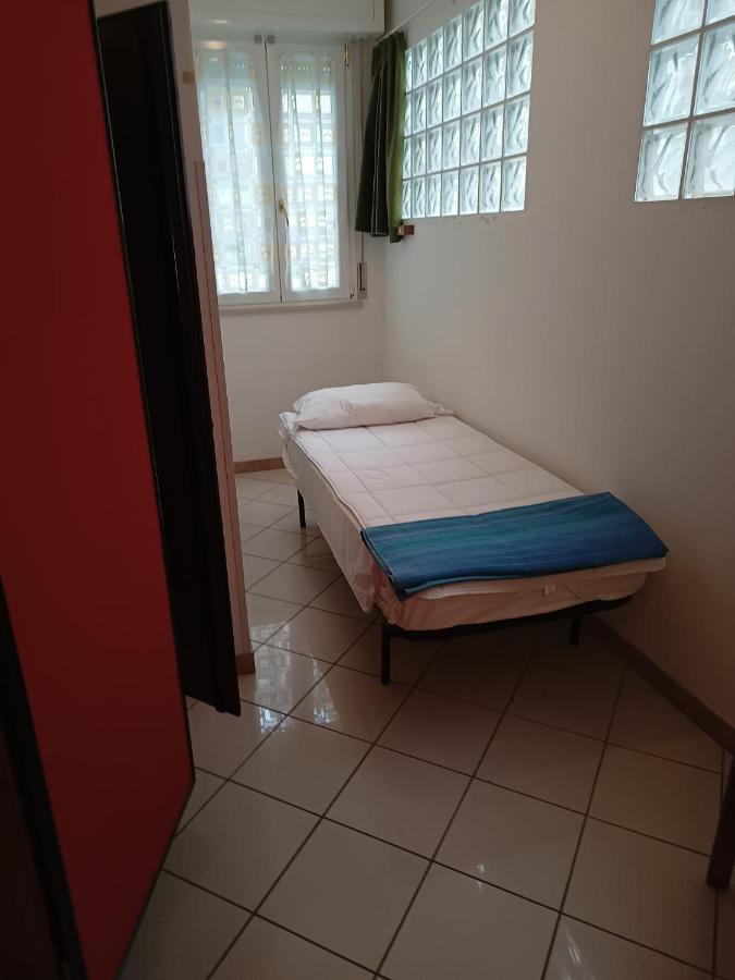 Appartamenti Carlotta Rimini Buitenkant foto